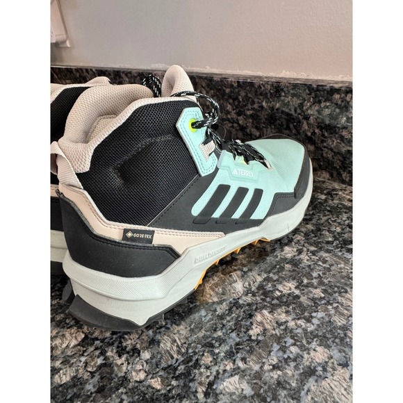 Adidas Terrex Free Hiker Gore-Tex Women's Hiking Boots Mint Black IF4850 Size 9 - Picture 7 of 9